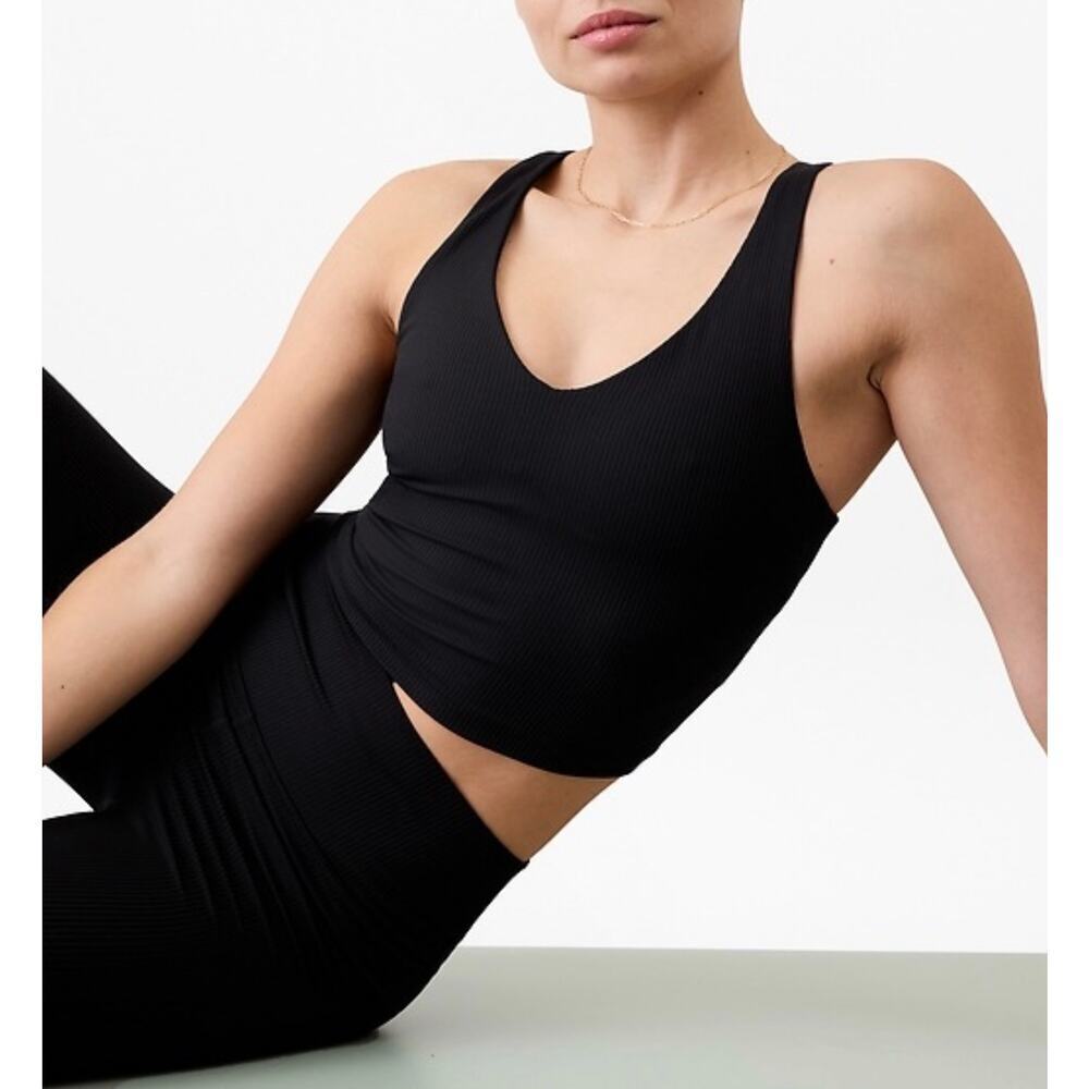 Athleta Aurora Seamless Crop Rib Tank in Black Size XS Yoga 556403 *EUC
